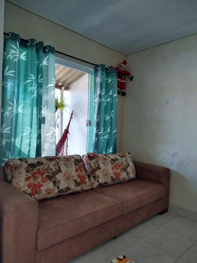Vila Agradavel Com Piscina. Villa เปรูอิบี ภายนอก รูปภาพ
